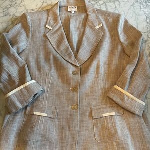 Armani Collezioni woven linen jacket with off-white piping details. L